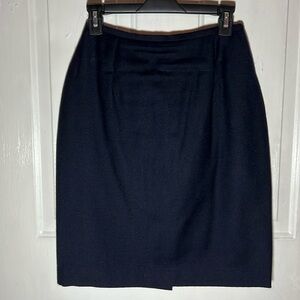 Jennifer Moore 100% Wool navy blue skirt, lined, size 6